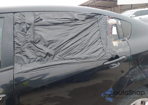 2015 Kia Rio Lx z USA, uszkodzony, nr VIN KNADM4A30F6494921